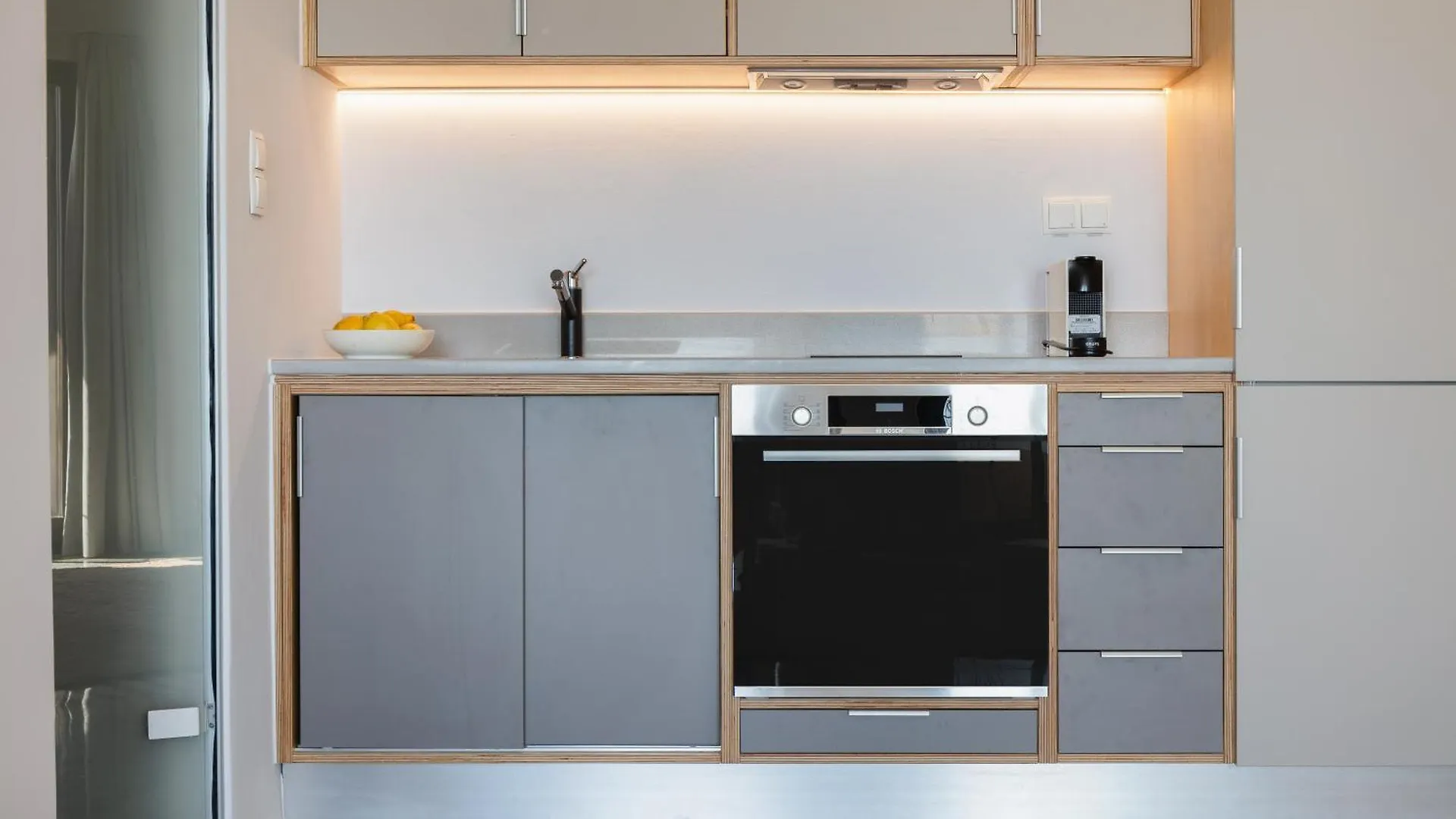 Chryssi 01, Stylish Seaside Spot In The Heart Of Rethymno Apartment