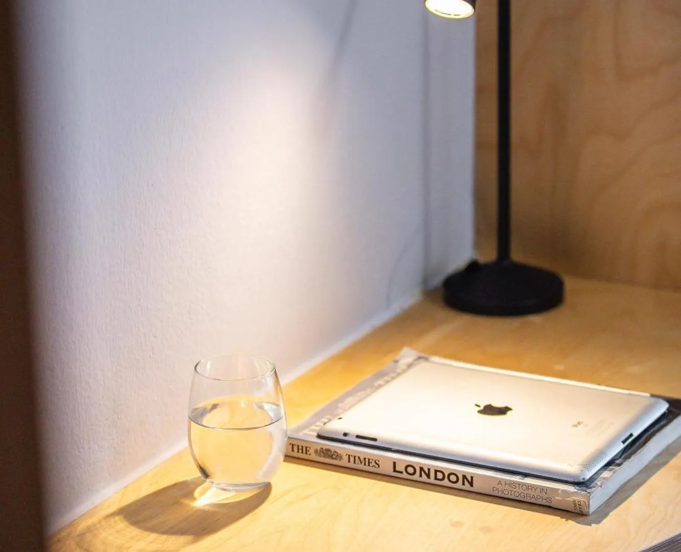 Chryssi 01, Stylish Seaside Spot In The Heart Of Rethymno